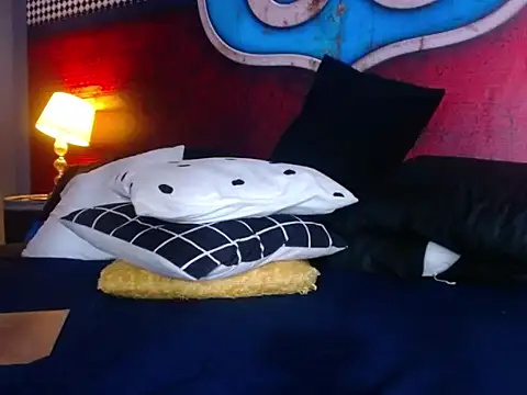 Snapshot of Cristian_white chatting on March 21, 2025, 12:29 am Cristian white online show from March 21, 2025, 12:29 am