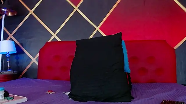 Snapshot of Cristian_white chatting on September 10, 2025, 4:51 pm Cristian white online show from September 10, 2025, 4:51 pm