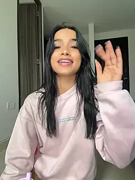 Bella Smiith  online show from January 11, 2026, 6:57 pm