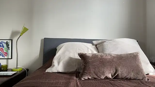 Prolapse Pig online show from February 25, 2026, 4:49 pm