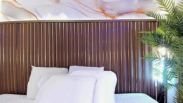 elevensky online show from April 1, 2026, 7:33 pm