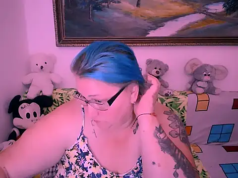 Snapshot of mayamayx chatting on October 4, 2025, 7:34 pm mayamayx online show from October 4, 2025, 7:34 pm