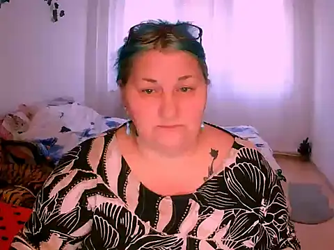 mayamayx online show from January 18, 2026, 2:21 pm