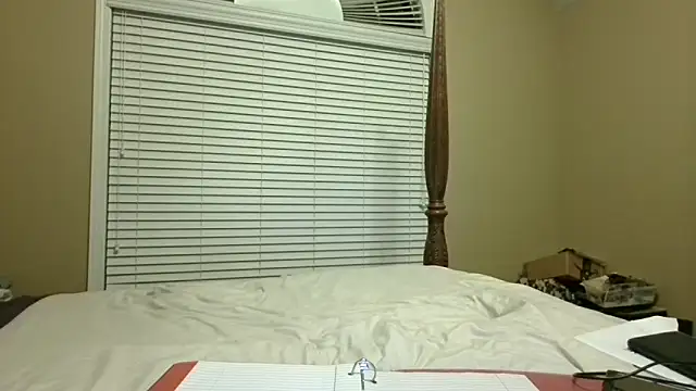 Snapshot of Soultouch1 chatting on September 9, 2025, 2:44 am Soultouch1 online show from September 9, 2025, 2:44 am