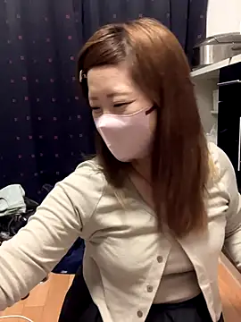 ran xx x online show from October 3, 2025, 4:15 pm