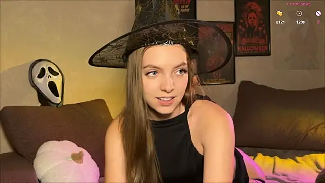 annylovely online show from October 24, 2025, 5:42 pm