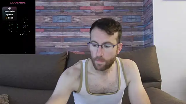 machohiberiko online show from November 24, 2025, 4:07 pm