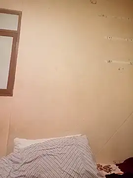 LuisMex1998 online show from November 25, 2025, 12:32 am