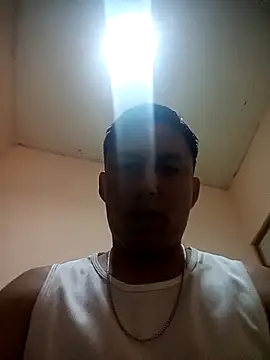 LuisMex1998 online show from April 8, 2026, 2:22 am