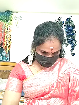 Tamil Aathira online show from October 5, 2025, 5:44 pm