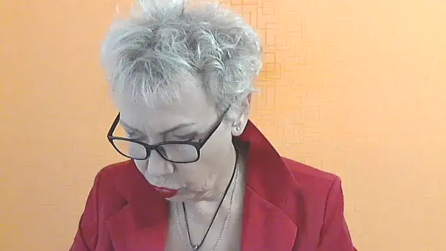 Snapshot of NessyJenixs chatting on October 21, 2025, 6:58 am NessyJenixs online show from October 21, 2025, 6:58 am