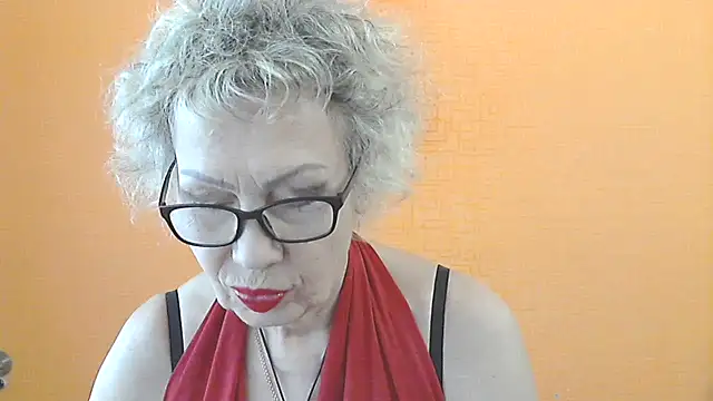 NessyJenixs online show from June 18, 2026, 7:30 am