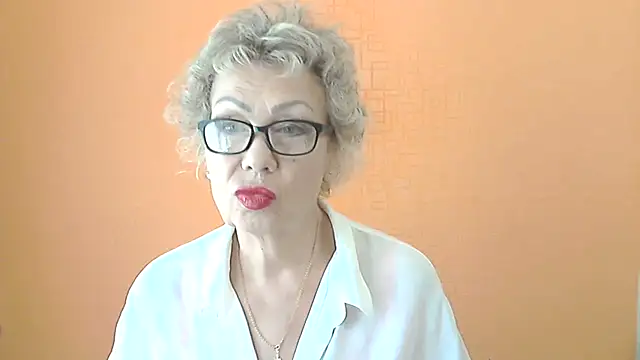 NessyJenixs online show from July 16, 2026, 6:19 am