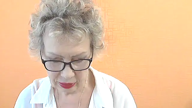 NessyJenixs online show from August 6, 2026, 1:02 pm