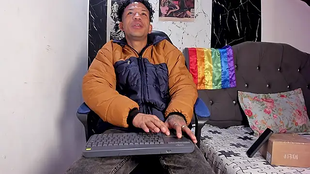 carlos alber12 online show from September 22, 2025, 1:02 pm