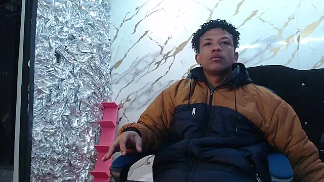 carlos alber12 online show from September 29, 2025, 12:32 pm