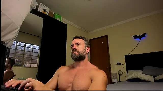 sexyflight online show from October 6, 2025, 4:26 pm