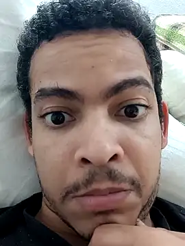 cingonduro online show from November 3, 2025, 11:59 pm