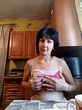 Snapshot of Laura_Kiss chatting on January 3, 2025, 10:41 am Laura Kiss online show from January 3, 2025, 10:41 am