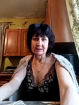 Snapshot of Laura_Kiss chatting on January 7, 2025, 10:54 am Laura Kiss online show from January 7, 2025, 10:54 am