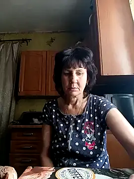 Snapshot of Laura_Kiss chatting on January 15, 2025, 8:30 am Laura Kiss online show from January 15, 2025, 8:30 am
