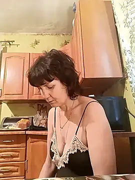 Snapshot of Laura_Kiss chatting on January 18, 2025, 6:13 am Laura Kiss online show from January 18, 2025, 6:13 am