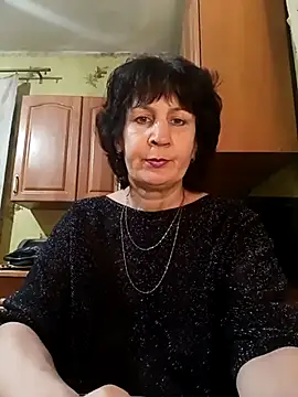 Snapshot of Laura_Kiss chatting on March 12, 2025, 4:02 pm Laura Kiss online show from March 12, 2025, 4:02 pm