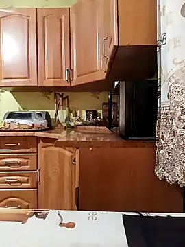 Snapshot of Laura_Kiss chatting on February 13, 2026, 4:03 pm Laura Kiss online show from February 13, 2026, 4:03 pm