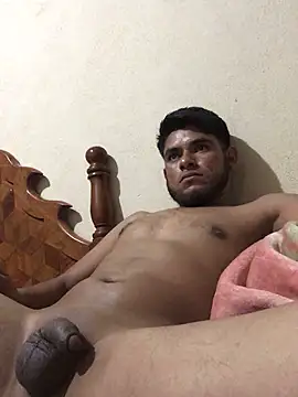 Snapshot of Ulises99 chatting on February 25, 2025, 8:47 am Ulises99 online show from February 25, 2025, 8:47 am