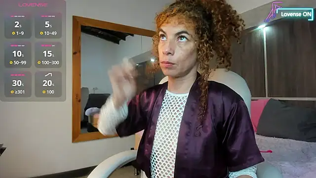 Bryna  online show from January 9, 2026, 4:59 am