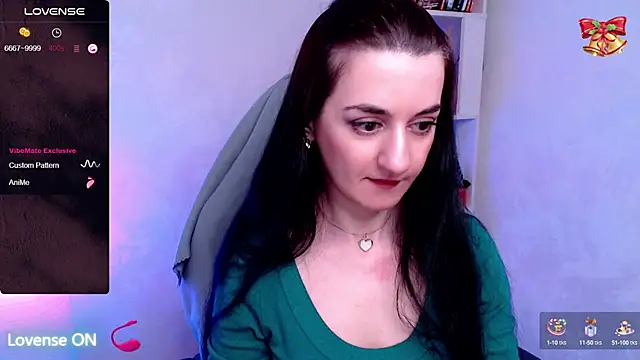 JessicaAlfo online show from January 31, 2025, 9:05 am