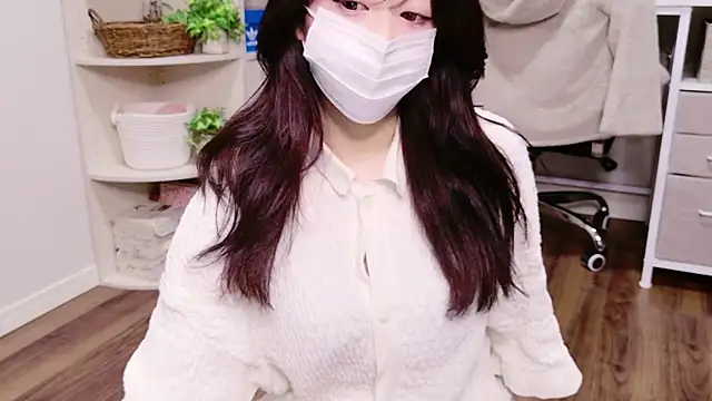 Sakku-MIKOTO-Saku online show from February 5, 2025, 9:36 am