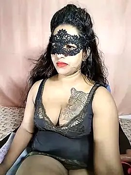 Snapshot of Sexy-Monikaa chatting on September 16, 2025, 9:32 am Sexy-Monikaa online show from September 16, 2025, 9:32 am