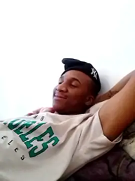 sydmanyoba online show from December 18, 2025, 6:41 am