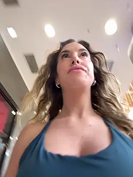 veronikawithDDDs online show from January 8, 2026, 6:21 pm