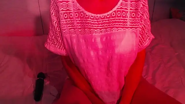 Snapshot of sweetchani666 chatting on November 9, 2025, 7:50 am sweetchani666 online show from November 9, 2025, 7:50 am