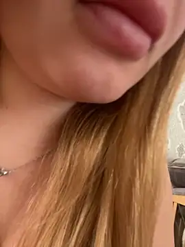 ella zzz online show from November 14, 2025, 8:57 am