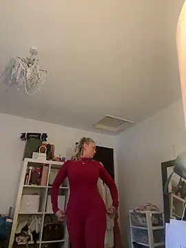 blissdimicco online show from February 5, 2026, 11:48 am