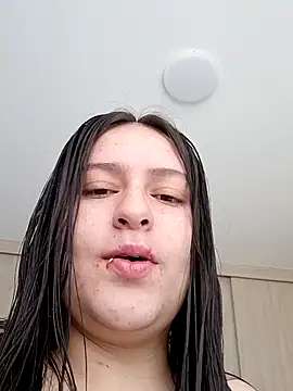 Snapshot of ary-cooper chatting on October 24, 2025, 7:54 pm ary-cooper online show from October 24, 2025, 7:54 pm