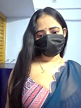 Hot honey77 online show from October 17, 2025, 5:04 pm