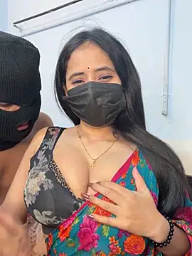 Hot honey77 online show from November 3, 2025, 5:47 pm