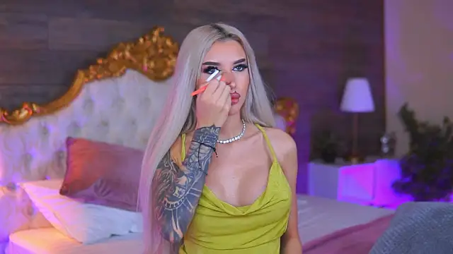 Juicy Jessye online show from December 5, 2025, 9:00 pm