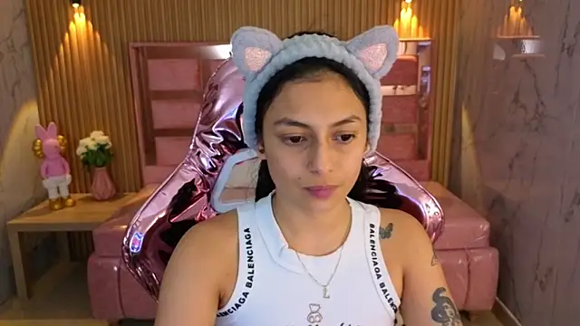 lilith petit sub online show from October 7, 2025, 3:47 am