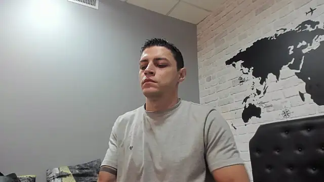 Frank Millers online show from January 8, 2026, 9:39 pm