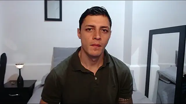 Frank Millers online show from May 5, 2026, 7:44 pm