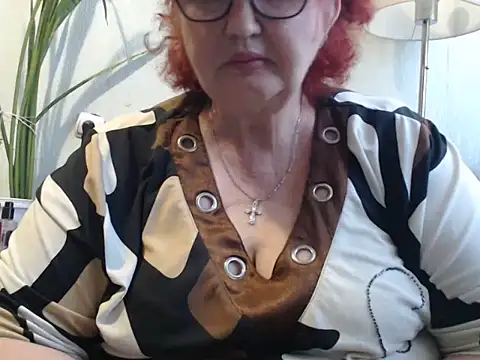 DeniseeRosea online show from May 22, 2026, 12:11 pm