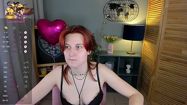 Snapshot of Jiffyyo chatting on February 28, 2025, 11:47 am Jiffyyo online show from February 28, 2025, 11:47 am