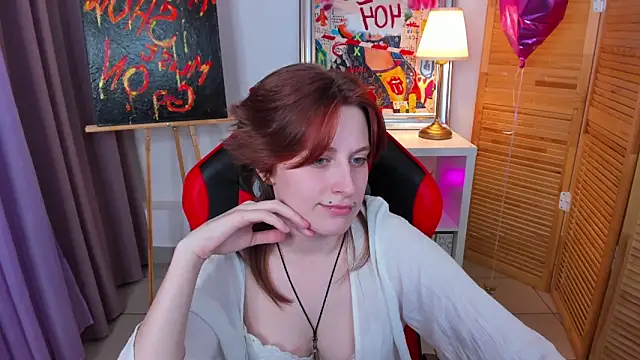 Snapshot of Jiffyyo chatting on March 14, 2025, 5:35 pm Jiffyyo online show from March 14, 2025, 5:35 pm