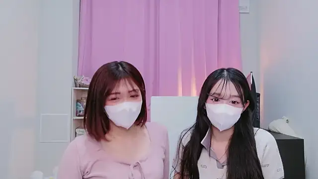 NA-KAREN-V8 online show from March 6, 2026, 12:12 pm