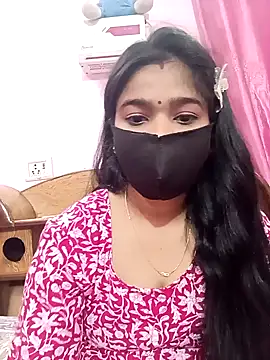 Snapshot of Simran-001 chatting on January 25, 2025, 12:05 pm Simran-001 online show from January 25, 2025, 12:05 pm